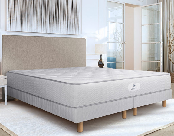 Cama Sheraton